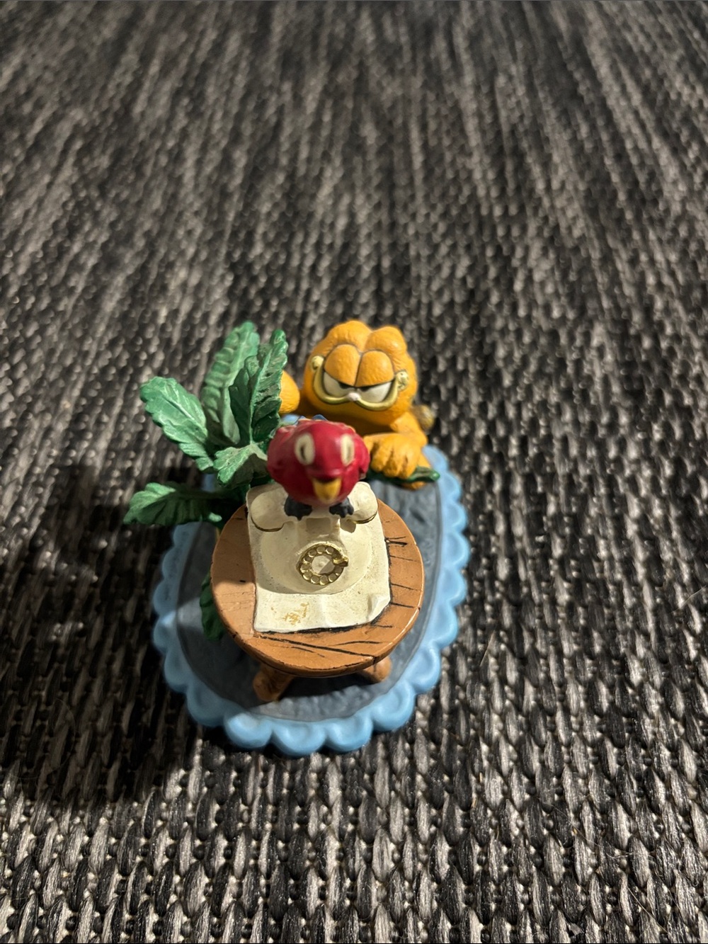Vintage Garfield King Of The Jungle Jim Davis Danbury Mint Resin Collectible